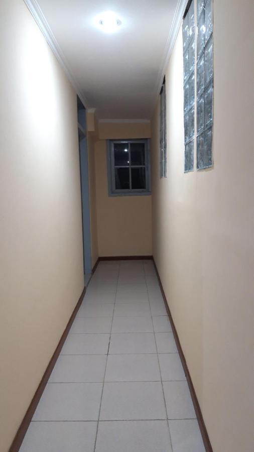 Reddoorz Near Istana Plaza 2 2*